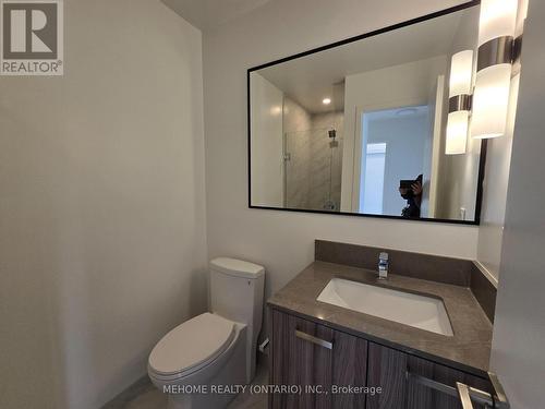 132 - 69 Curlew Drive, Toronto, ON - Indoor Photo Showing Bathroom