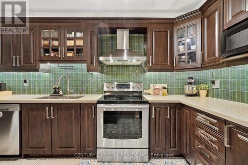 219 - 50 Mississauga Valley Boulevard, Mississauga, ON - Indoor Photo Showing Kitchen With Upgraded Kitchen