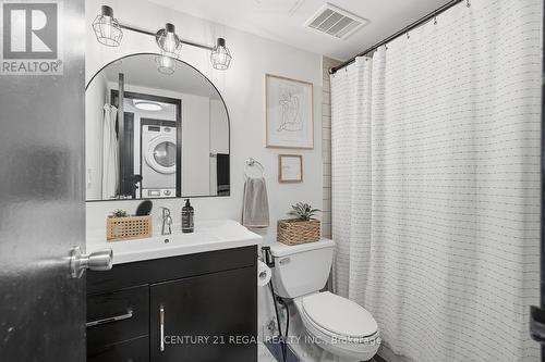 Bathroom 2 - 219 - 50 Mississauga Valley Boulevard, Mississauga, ON - Indoor Photo Showing Bathroom