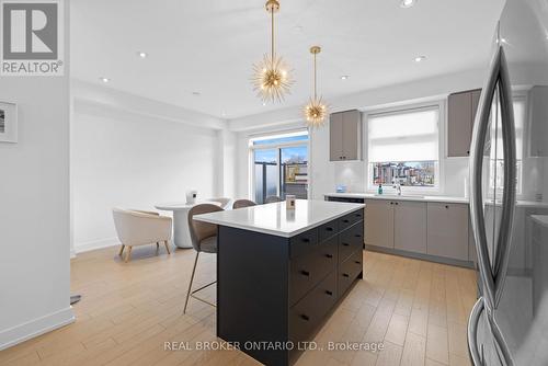 1308 Gull Crossing, Pickering, ON - Indoor Photo Showing Kitchen With Upgraded Kitchen