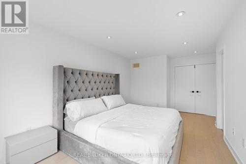 1308 Gull Crossing, Pickering, ON - Indoor Photo Showing Bedroom