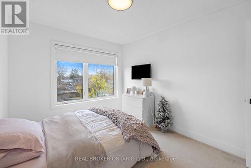 1308 Gull Crossing, Pickering, ON - Indoor Photo Showing Bedroom