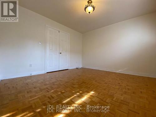 618 Leatherleaf Drive, Mississauga, ON - Indoor Photo Showing Other Room