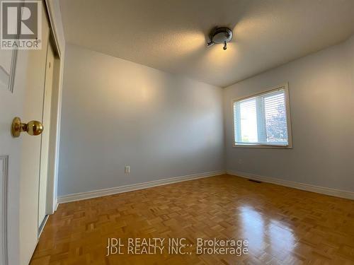 618 Leatherleaf Drive, Mississauga, ON - Indoor Photo Showing Other Room