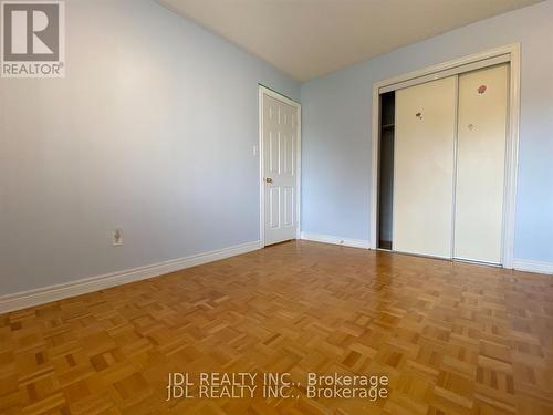 618 Leatherleaf Drive, Mississauga, ON - Indoor Photo Showing Other Room