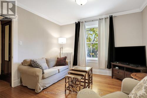 2 - 67 Moore Avenue, Kitchener, ON - Indoor Photo Showing Living Room