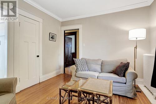 2 - 67 Moore Avenue, Kitchener, ON - Indoor Photo Showing Living Room