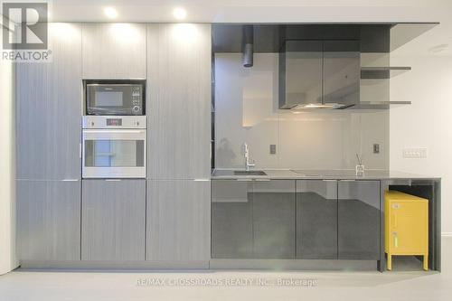 812 - 70 Temperance Street, Toronto, ON - 