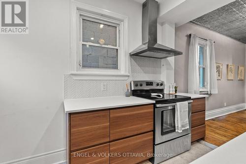 421 Arlington Avenue, Ottawa, ON - Indoor Photo Showing Kitchen