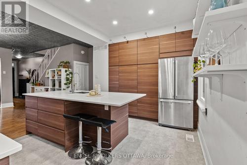 421 Arlington Avenue, Ottawa, ON - Indoor