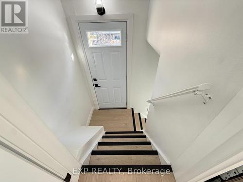 1000 Hamilton Road, London East (East O), ON - Indoor Photo Showing Other Room