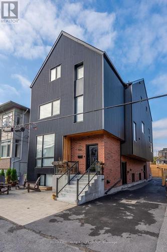 2B - 130 Glenora Street, Ottawa, ON 