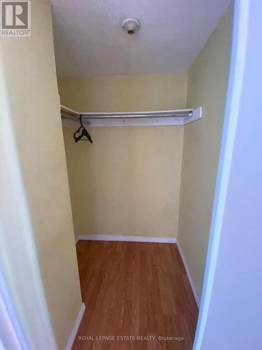 1503 - 20 Edgecliff Golfway, Toronto, ON - Indoor With Storage