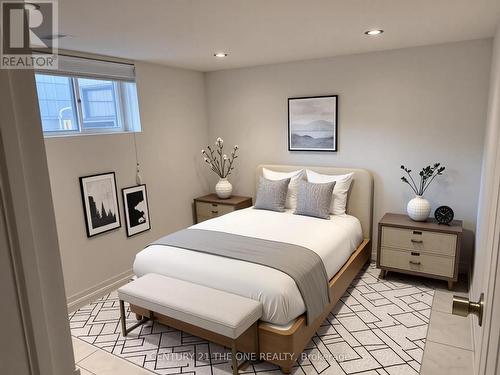 26 Avon Avenue, Toronto, ON - Indoor Photo Showing Bedroom