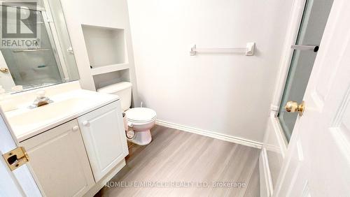 22 Rockwood Road, Kitchener, ON - Indoor Photo Showing Bathroom
