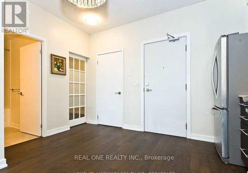 1410 - 510 Curran Place, Mississauga, ON - Indoor Photo Showing Other Room