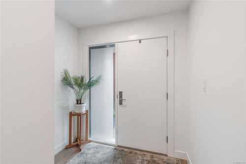 8-180 First Ave West, Qualicum Beach, BC 