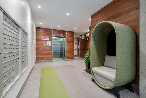 Hall d'entrée/Vestibule - 801-1200 Rue Crescent, Montréal (Ville-Marie), QC 