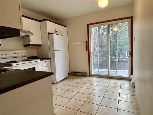 Cuisine - 2-1270 Rue Argyle, Montréal (Verdun/Île-Des-Soeurs), QC 