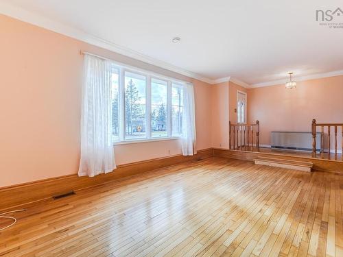 123 Forest Hill Dr, Valley, NS 