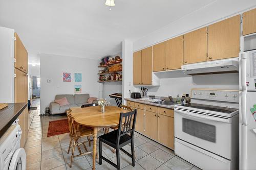 Cuisine - 5812  - 5822 5E Avenue, Montréal (Rosemont/La Petite-Patrie), QC 