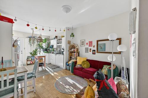 Cuisine - 5812  - 5822 5E Avenue, Montréal (Rosemont/La Petite-Patrie), QC 