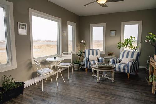 1285 Fraser Rd, Winnipeg, MB 