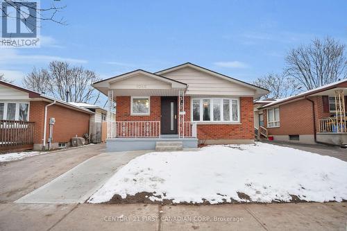 1046 JALNA BOULEVARD  London South (South X), ON N6E 2M1