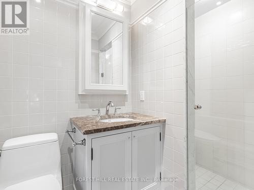 80 Old Forest Hill Road, Toronto, ON - Indoor Photo Showing Bathroom