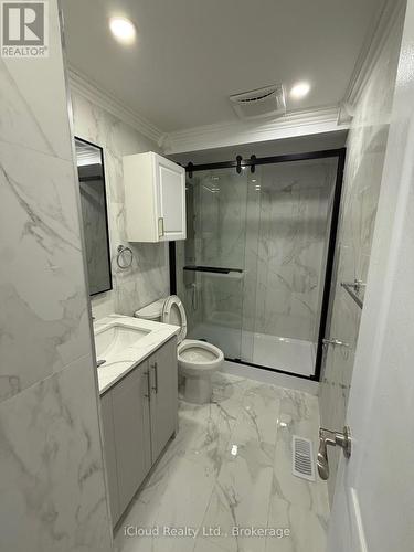 82 Chatfield Drive, Ajax, ON - Indoor Photo Showing Bathroom