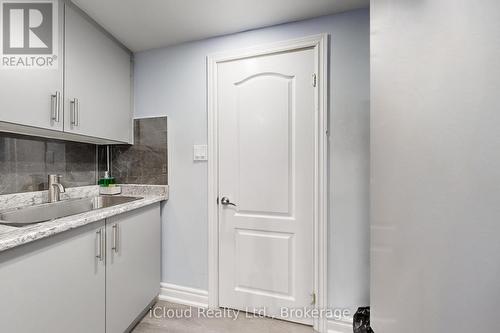 82 Chatfield Drive, Ajax, ON - Indoor