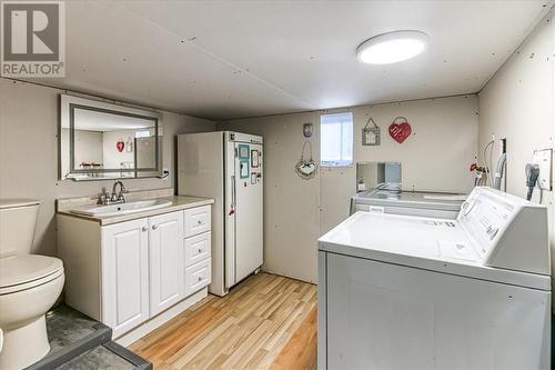 1273 Howey Drive, Sudbury, ON - Indoor Photo Showing Laundry Room