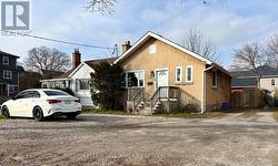 678 OXFORD STREET E  London East (East C), ON N5Y 3J5