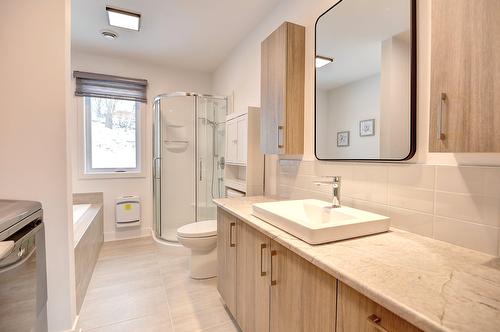 Bathroom - 2190 Place Des Jardins, Saint-Félix-De-Valois, QC - Indoor Photo Showing Bathroom