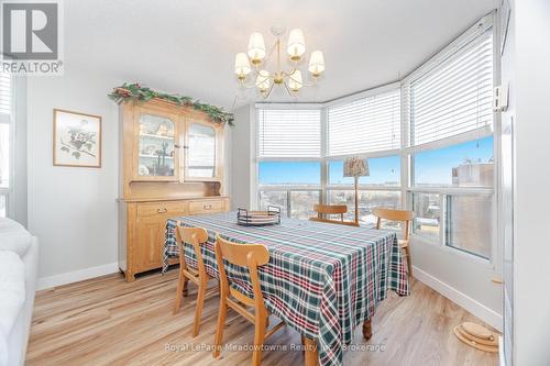 Dining Area - 1003 - 100 Millside Drive, Milton (Om Old Milton), ON - Indoor Photo Showing Dining Room