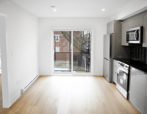 Cuisine - 204-5350 Av. Victoria, Montréal (Côte-Des-Neiges/Notre-Dame-De-Grâce), QC - Indoor Photo Showing Kitchen