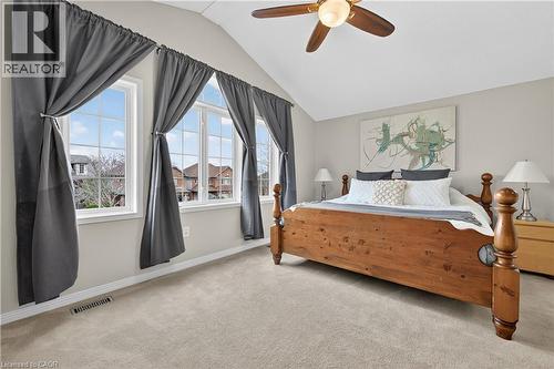 51 Hickory Crescent, Grimsby, ON - Indoor Photo Showing Bedroom