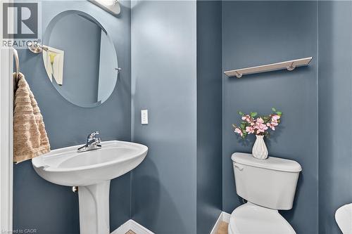 51 Hickory Crescent, Grimsby, ON - Indoor Photo Showing Bathroom