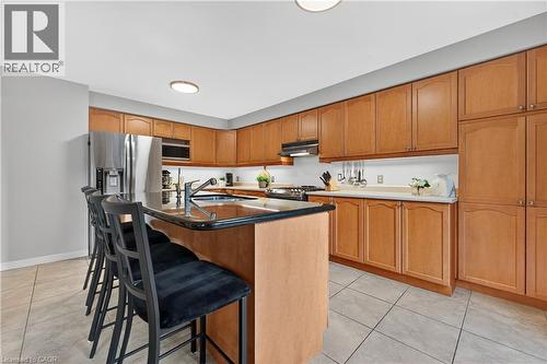 51 Hickory Crescent, Grimsby, ON - Indoor Photo Showing Kitchen