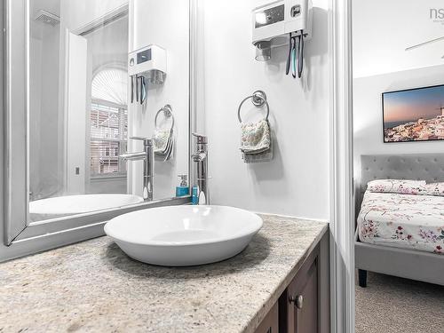 18 Outrigger Crescent, Halifax, NS 