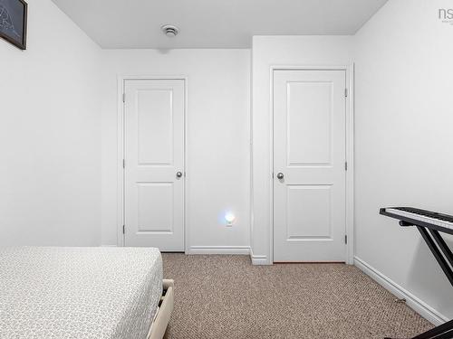 18 Outrigger Crescent, Halifax, NS 