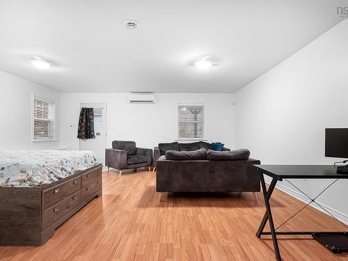 18 Outrigger Crescent, Halifax, NS 