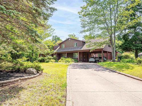 39 Cedar Street, Stellarton, NS 