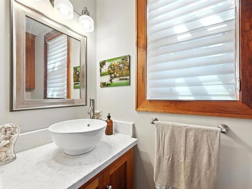 39 Cedar Street, Stellarton, NS 