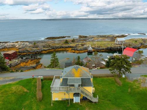 125 The Point Road, Blue Rocks, NS 