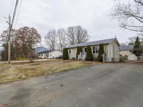 333 Lamont Road, North Kentville, NS 