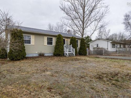 333 Lamont Road, North Kentville, NS 