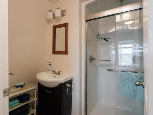 125 The Point Road, Blue Rocks, NS 