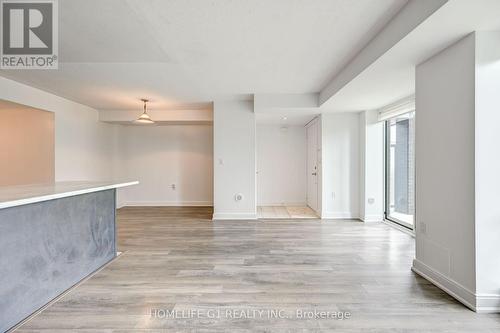 5 - 100 Dufay Road, Brampton, ON - Indoor Photo Showing Other Room