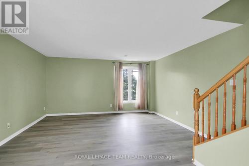 16 - 414 Hillsboro Private N, Ottawa, ON - Indoor Photo Showing Other Room